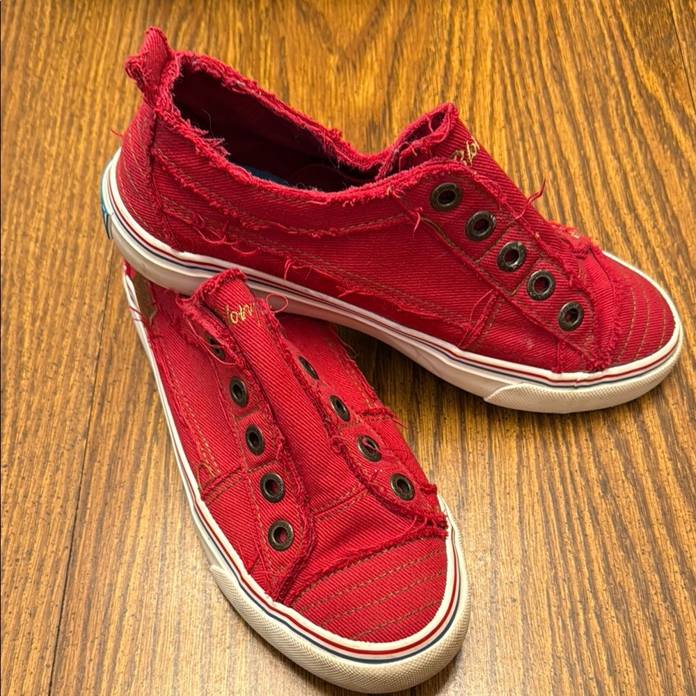 Blowfish Distressed Red Slip-On Canvas Sneakers
